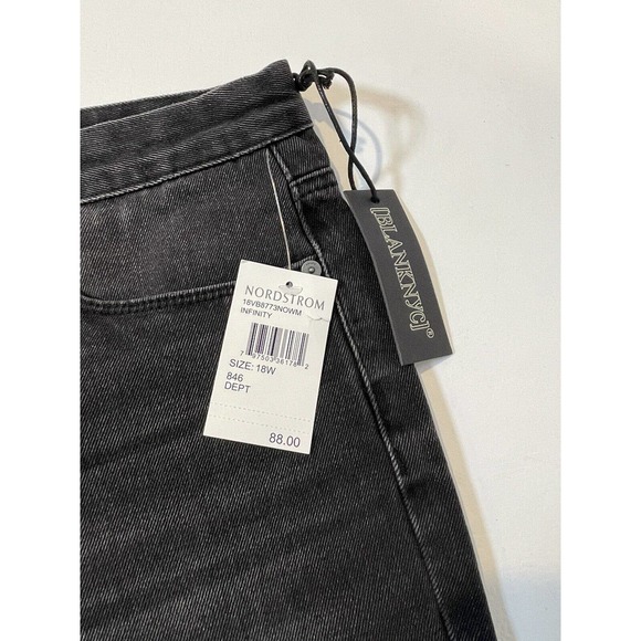 NWT Blank NYC The Ludlow Crop Girlfriend Black Denim Shorts. Size 18W. - Picture 2 of 7